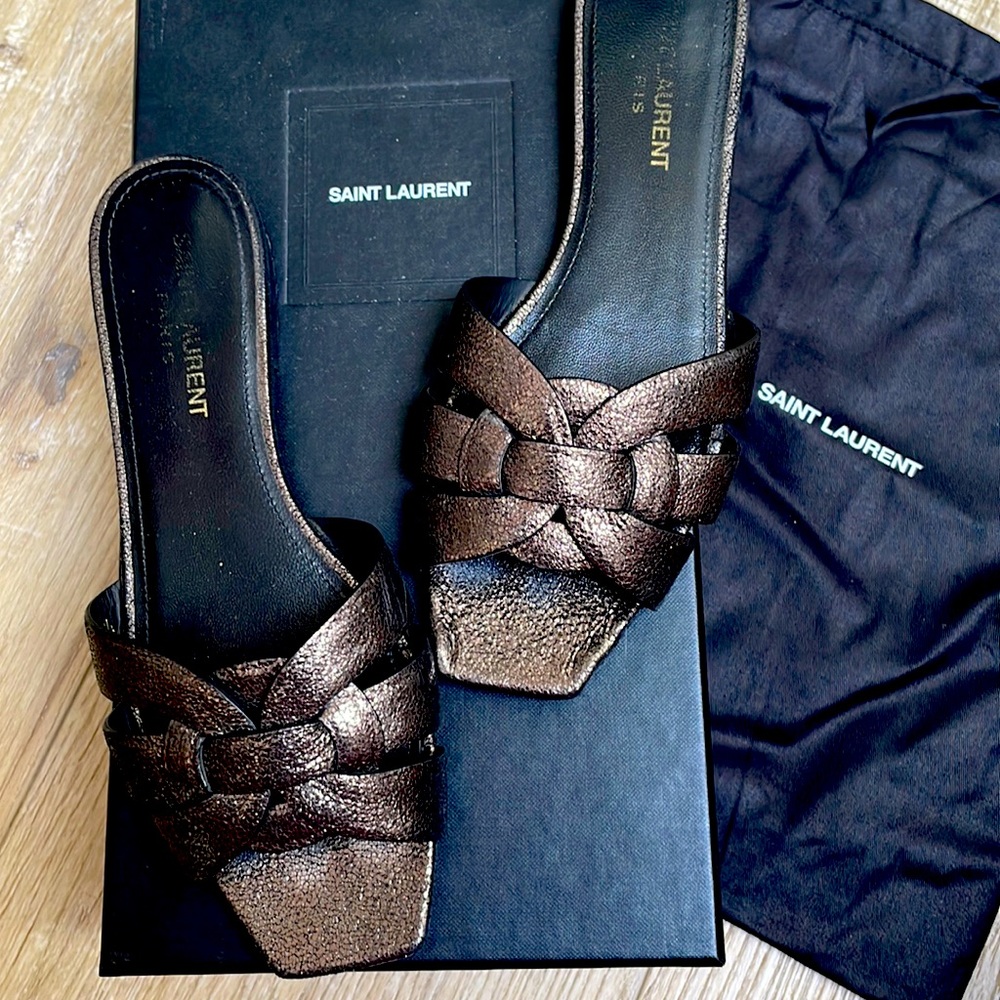 Saint Laurent tribute flat sandals in nuro + gunmetal size 6.5 with dust bag